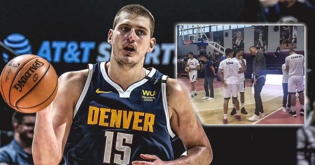 在亚细安足 在亚细安足