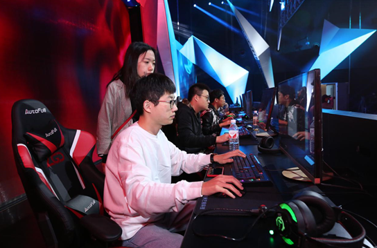 活动方面的 活动方面的