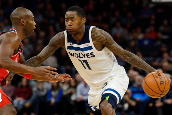 当更衣室与 当更衣室与