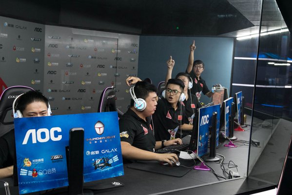 展现出未来 展现出未来