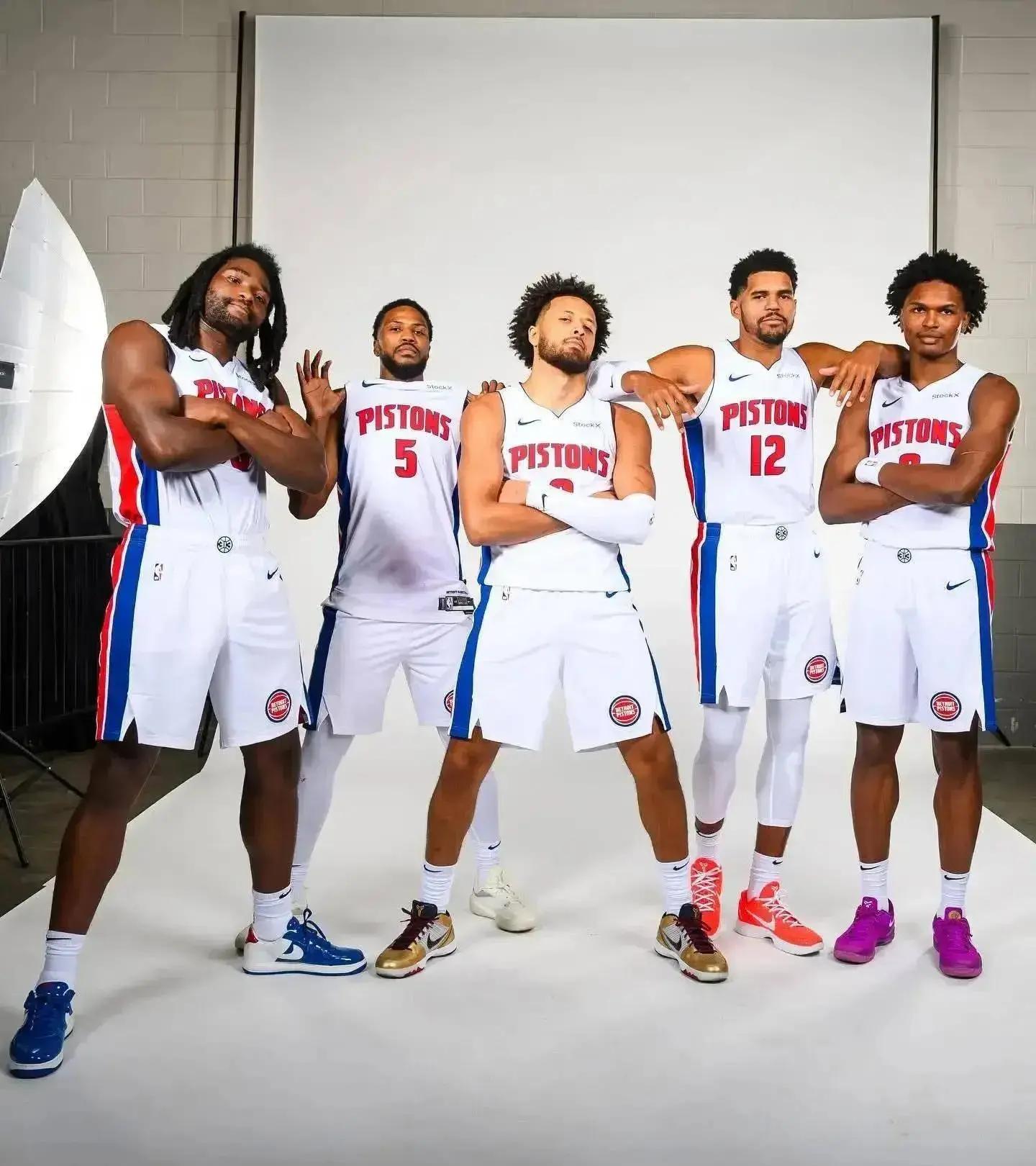 中路压制 中路压制