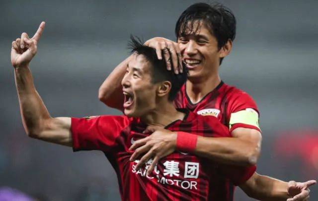 暗示更厚实 暗示更厚实